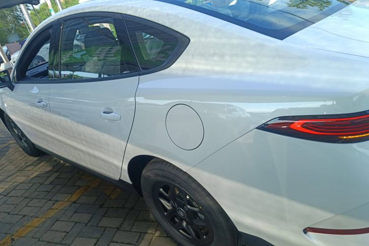 Used BYD Qin PLUS 2025 DM-i Smart Drive 55KM Leading Model
