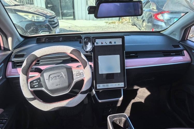 Used NETA V 2021 Long-Range Entertainment Edition Upgrade Model
