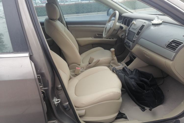 Used Nissan Sylphy 2012 Classic 1.6XE Manual Comfort Edition