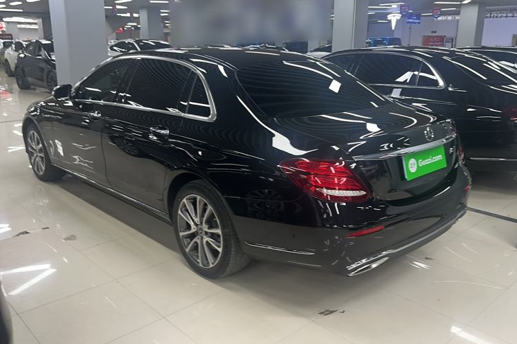 Used Mercedes-Benz E-Class 2019 E 260 L
