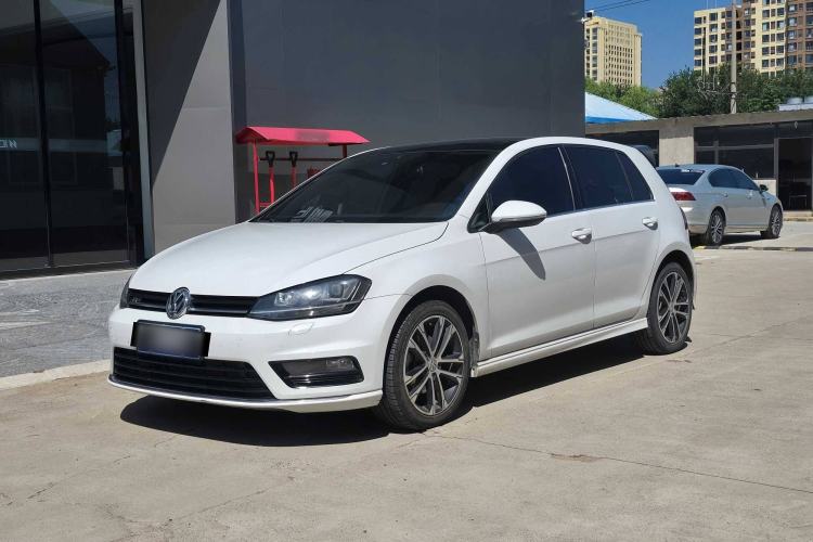 Used Volkswagen Golf 2016 1.4TSI Automatic R-Line
