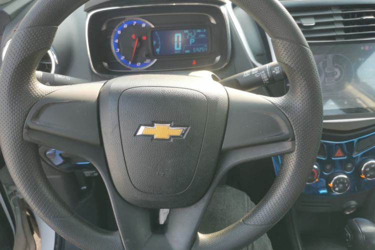 Used Chevrolet Trax 2016 1.4T Automatic Two-Wheel Drive Comfort Version with Sunroof
