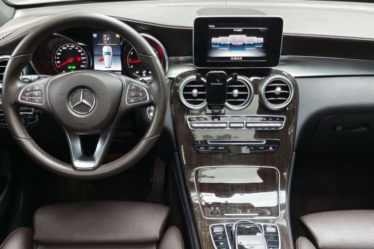 Used Mercedes-Benz GLC 2019 GLC 260 L 4MATIC Dynamic Model