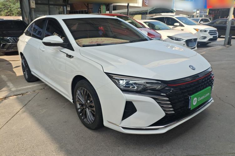 Used Dongfeng Aeolus Yixuan MAX 2023 1.5T Ultra-Stylish Trendsetting Dad Edition
