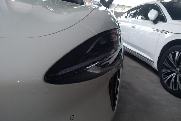 Used  SU7 2024 Rear-Drive Long-Range Intelligent Driving Version
