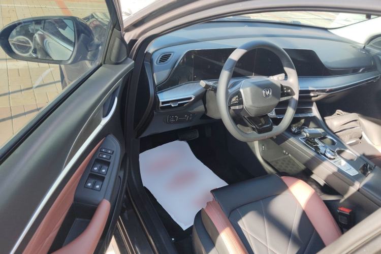 Used Changan Eado 2022 PLUS Blue Whale NE 1.4T GDI DCT Flagship Edition
