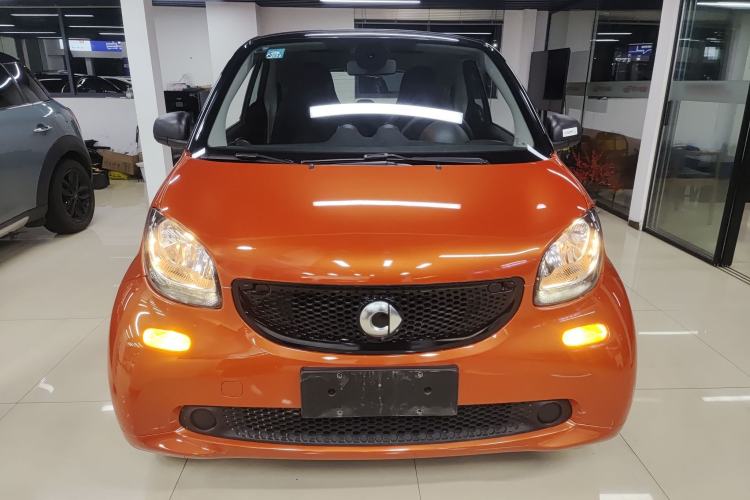 Used  fortwo 2015 1.0L 52 kW Hardtop Passion Edition
