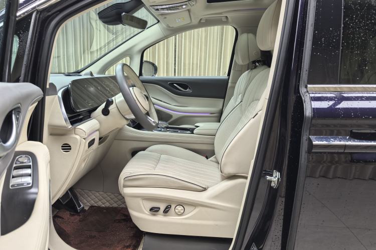 Used VOYAH Dream 2022 0-Carbon Edition Dream+ Smart Enjoyment Package 475 km