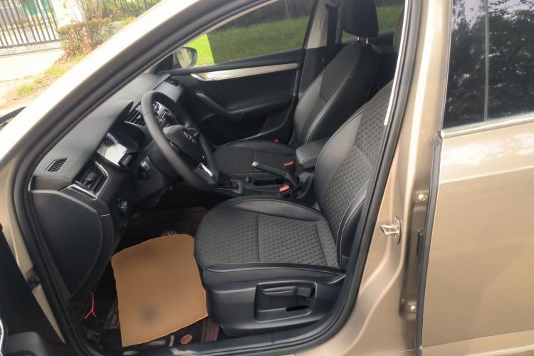 Used Skoda Octavia 2019 TSI230 DSG Luxury Edition
