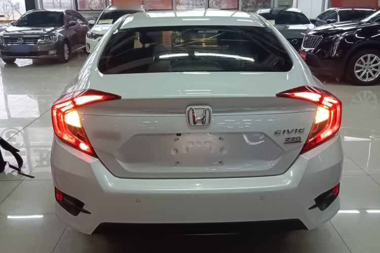 Used Honda Civic 2019 220TURBO CVT Dynamic Edition China V