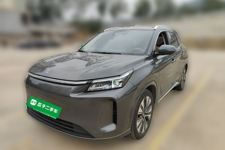 Used  E5 PLUS 2025 165 km Long-Range First Edition 7-Seater
