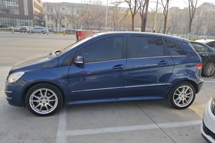 Used Mercedes-Benz B-Class 2009 B 200 Luxury Model
