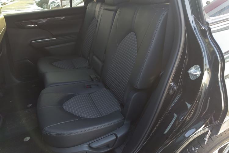 Used Toyota Crown Kluger 2022 2.0T Four-Wheel Drive Prestige Edition
