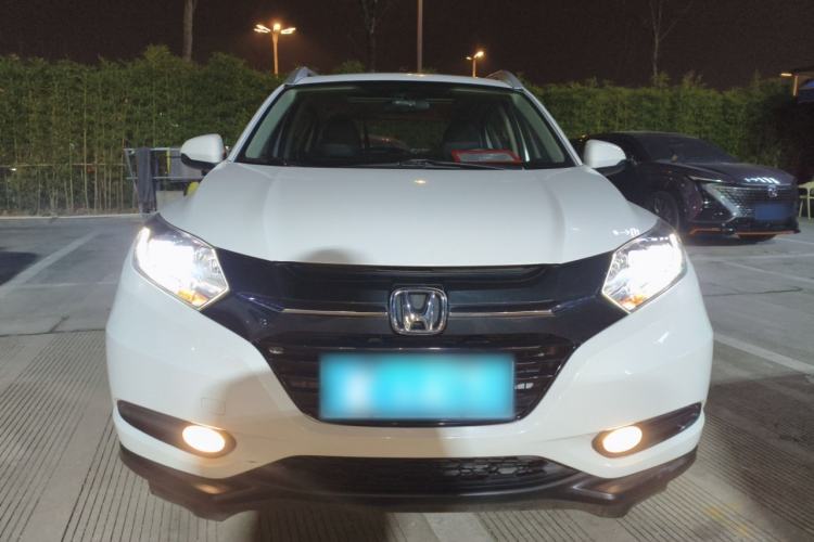 Used Honda Vezel 2017 1.8L CVT Front-Wheel Drive Pioneer Edition