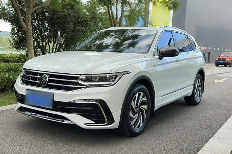 Used Volkswagen Tiguan L 2024 Outstanding Model 330TSI Automatic Two-Wheel Drive R-Line Dragon Glory Edition
