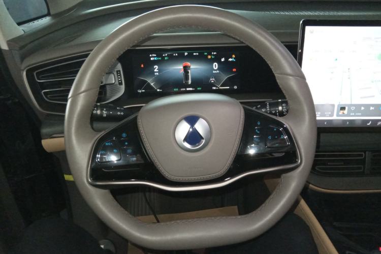 Used Denza D9 2022 DM-i 970 Four-Wheel Drive Flagship Model
