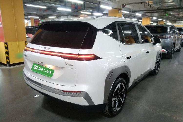 Used AION Y 2023 Younger Star Edition
