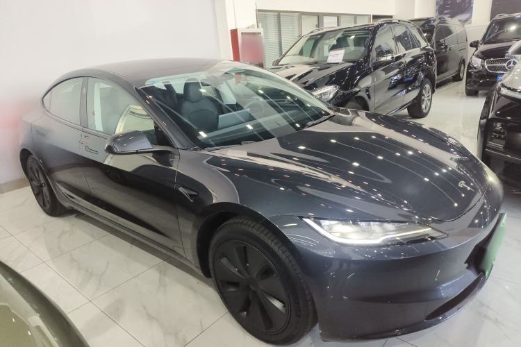 Used Tesla Model 3 2023 Rear-Wheel-Drive Version
