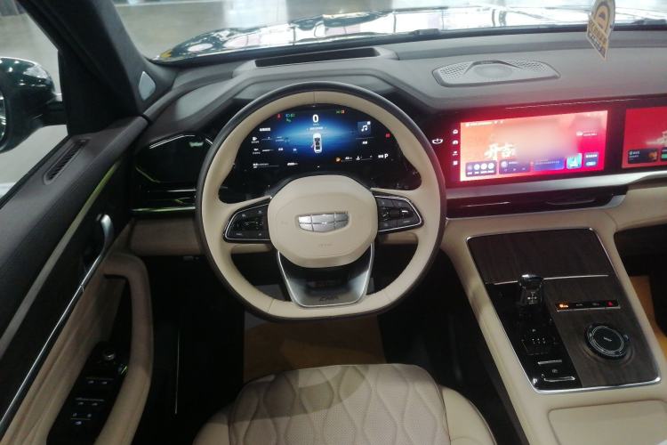 Used Geely Auto Monjaro L 2025 Dongfang Yao 2.0TD Automatic All-Wheel-Drive Wangyue Edition
