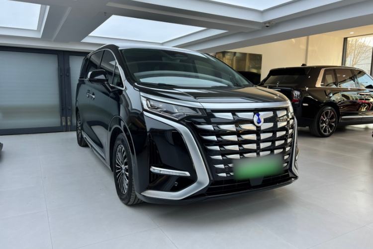 Used Denza D9 2022 DM-i 970 Four-Wheel Drive Flagship Model
