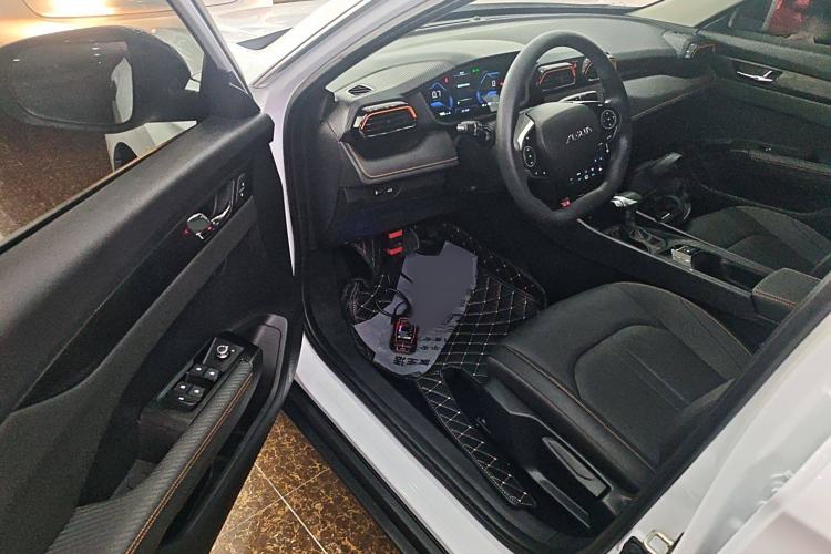 Used Dongfeng Aeolus Yixuan 2024 1.5L Automatic JingSu Edition
