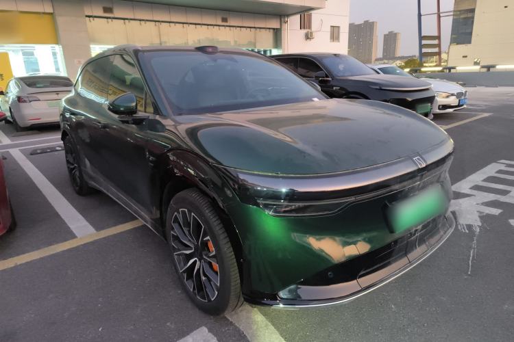 Used Zeekr 7X 2025 100 kWh Long-Range Rear-Wheel Drive with Intelligent Driving Features