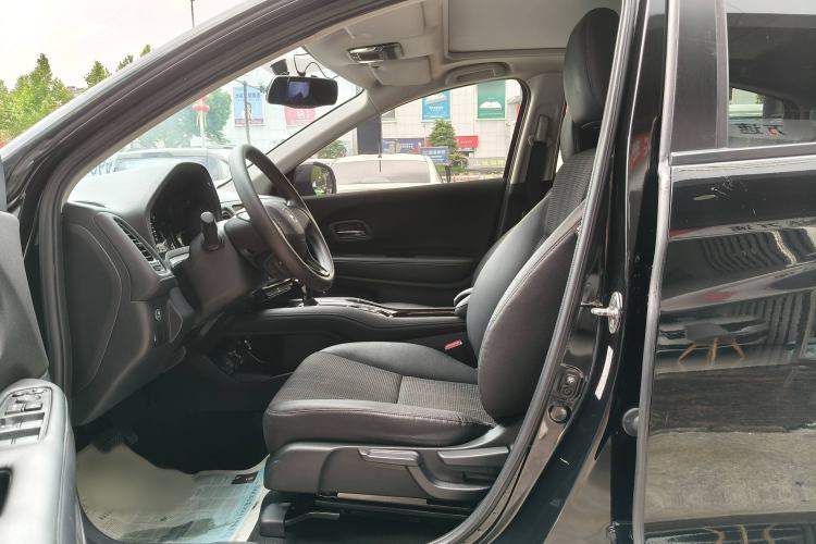 Used Honda Vezel 2017 1.8L CVT Front-Wheel Drive Pioneer Edition
