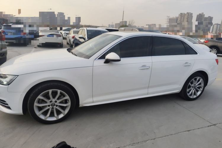 Used Audi A4L 2017 40 TFSI Style Edition
