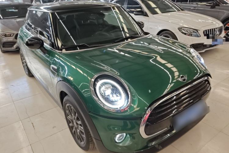 Used  MINI 2021 1.5T COOPER Classic Edition
