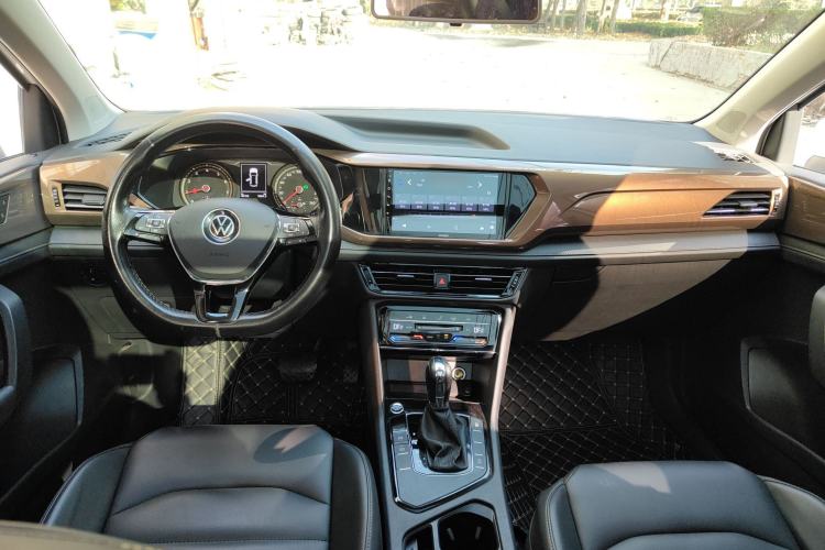 Used Volkswagen Tharu 2021 280TSI Two-Wheel Drive Comfort Edition
