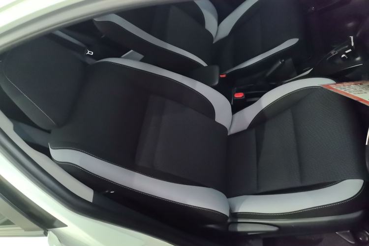 Used Toyota YARiS L 2021 X-Trail 1.5L CVT Leading Edition