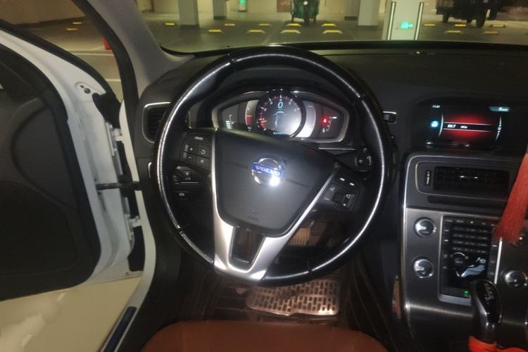 Used Volvo S60 2015 S60L T5 Intelligent Drive Edition
