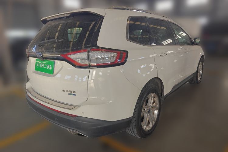 Used Ford Edge 2016 EcoBoost 245 Four-Wheel Drive Titanium Edition 7-Seater
