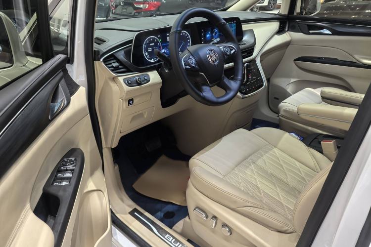 Used Buick GL8 2023 ES Lu Zun Flagship Model
