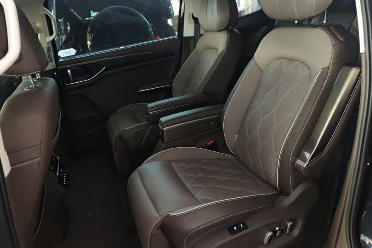 Used Volkswagen Viloran 2023 380TSI Flagship Edition
