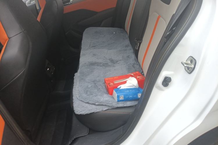 Used Dongfeng Aeolus Yixuan 2023 Mach Edition 1.5L Automatic Chasing Shadow Version
