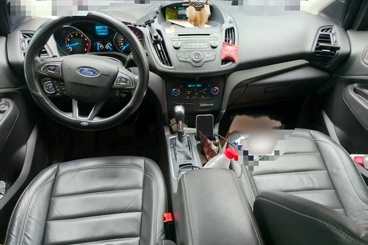 Used Ford Kuga 2017 EcoBoost 180 Two-Wheel-Drive Platinum Edition
