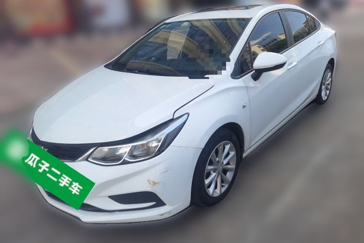 Used Chevrolet Cruze 2017 1.5L Automatic Pioneer Sunroof Edition
