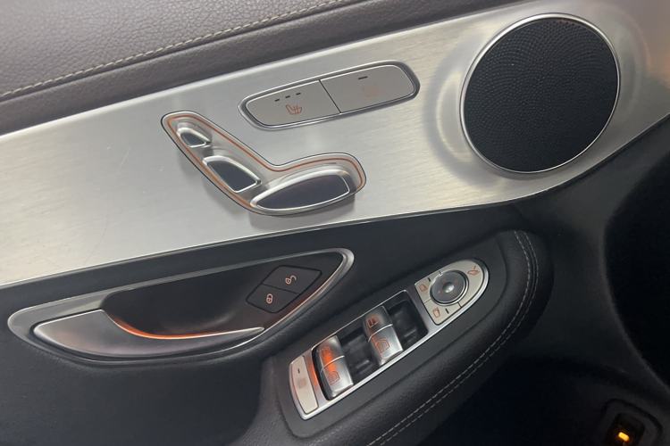 Used Mercedes-Benz GLC 2020 Facelifted GLC 260 L 4MATIC Dynamic Edition
