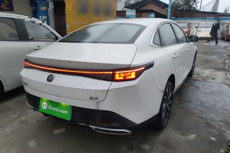 Used Changan Eado 2025 Blue Whale 1.5T 500Bar Prestige Model
