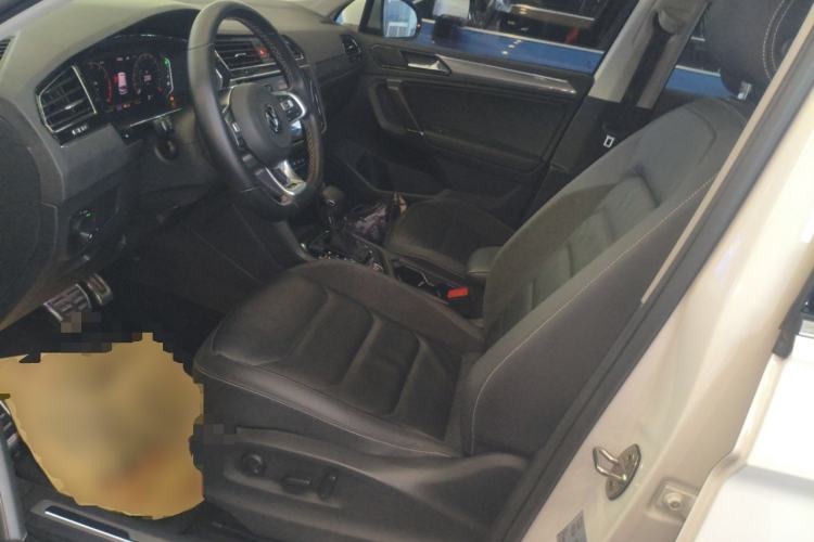 Used Volkswagen Tiguan L 2021 380TSI Automatic All-Wheel Drive R-Line Comfort Plus 7-Seater
