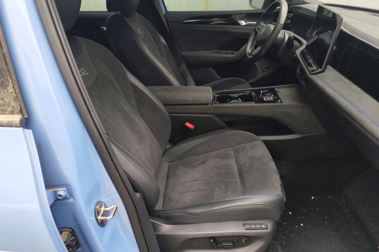 Used Volkswagen Tiguan L 2024 PRO 380TSI Four-Wheel Drive R-Line Prestige Edition
