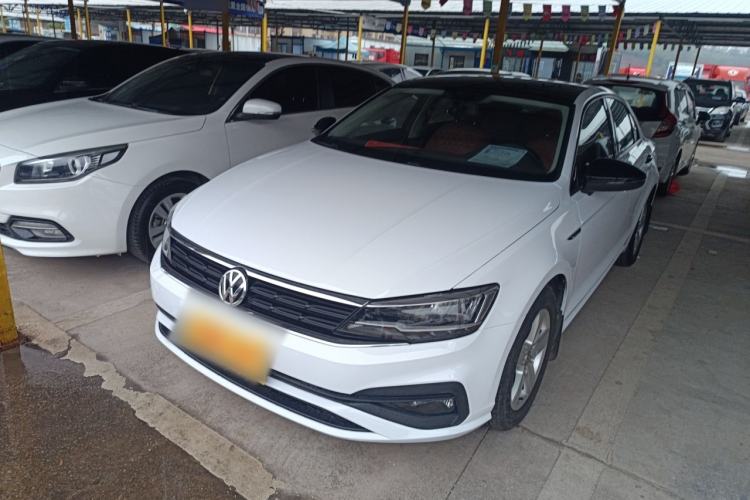 Used Volkswagen Lamando 2019 230TSI DSG Fashion Edition China V Standard