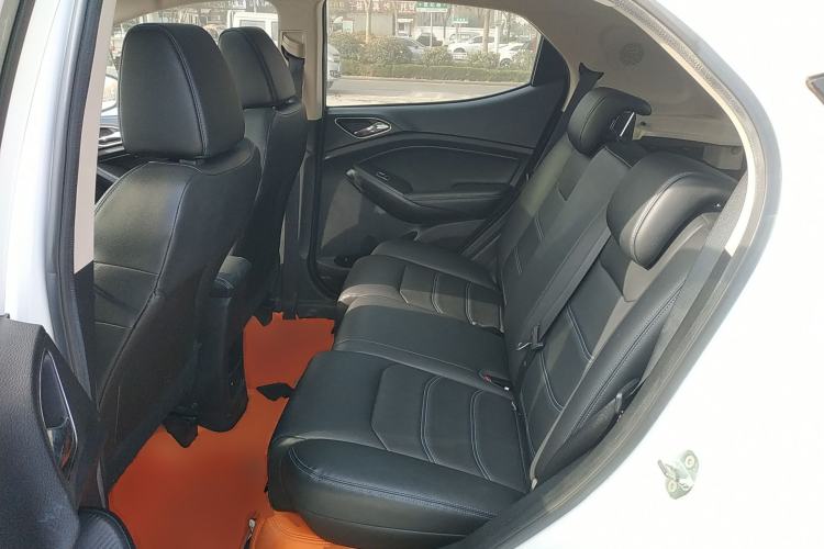 Used BYD Yuan New Energy 2018 EV360 Smart Connect Cool Edition
