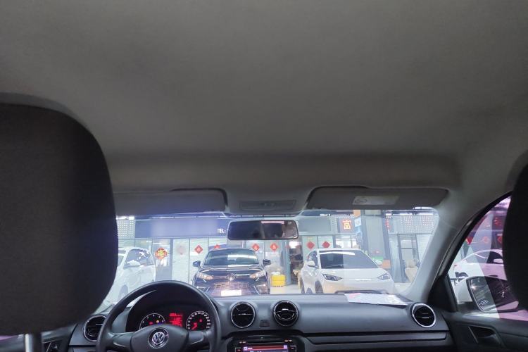 Used Volkswagen Jetta 2017 1.5L Manual Fashion Edition