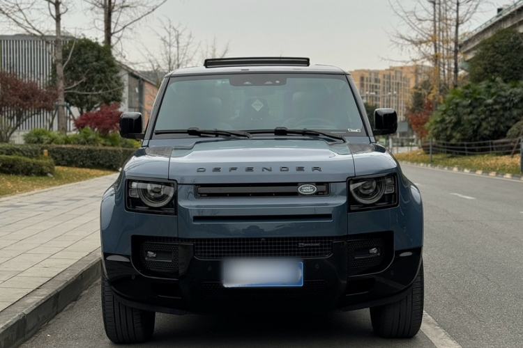 Used Land Rover Defender 2022 90 2.0T P300 X-DYNAMIC HSE
