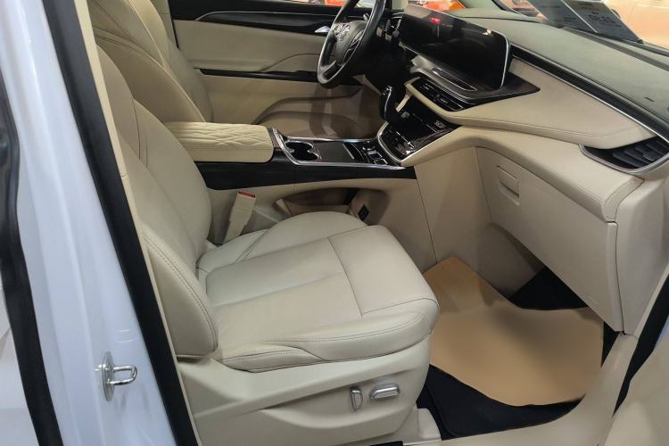 Used Buick GL8 2023 ES Lu Zun Deluxe Model
