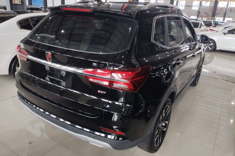 Used Roewe RX5 2016 20T Two-Wheel Drive Automatic Internet Smart Edition
