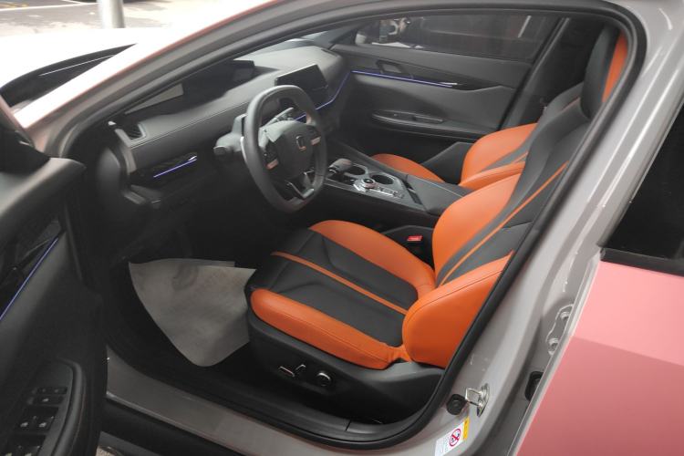 Used Changan UNI-V 2024 1.5T Prestige Sport Edition
