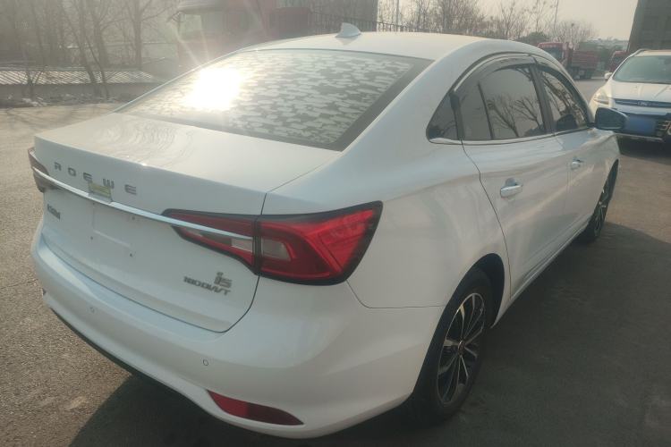 Used Roewe i5 2020 1.5L Automatic 4G Connect Luxury Flagship Edition
